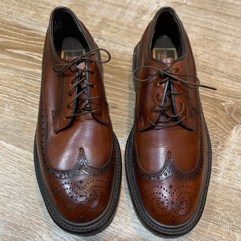 Men’s Stuart McGuire Genuine Leather Dress Shoes.